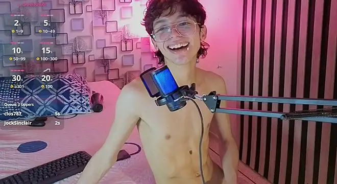 Twink_Sebas7のライブXXXチャット