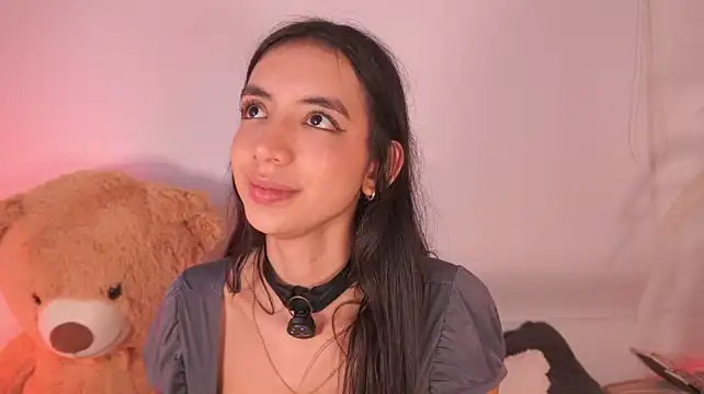 دردشة LillyThompson الجنسية المباشرة