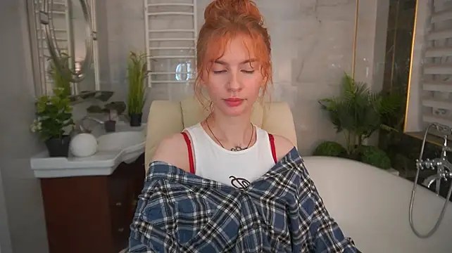 Chat XXX en directo de Nicol_Moonn
