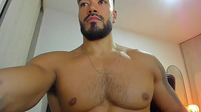Alexander_Martines Adlı Modelin Canlı XXX Sohbeti