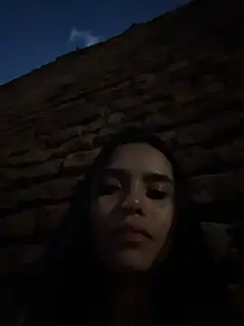 Chat +18 de Melissa_Rendon ao vivo
