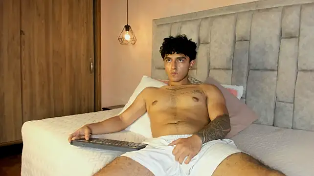 Kairoxxx_ 라이브 XXX 채팅