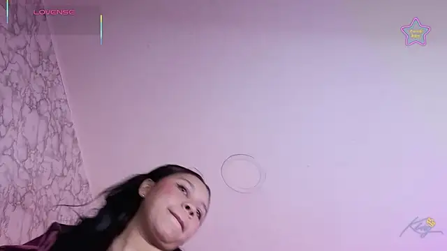 Chatroom XXX en direct de candy__rosee1