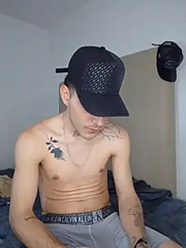 max_millerr XXX чат на живо