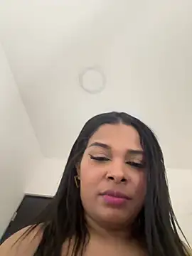 DeniseMoca's Live XXX Chat