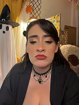 Chat XXX en directo de ChloeRem