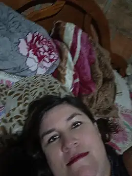 SiennaBelrose Adlı Modelin Canlı XXX Sohbeti