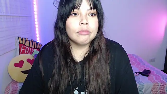Živý XXX chat EllieMoonX