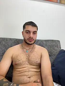 AmadeoWild live XXX chat