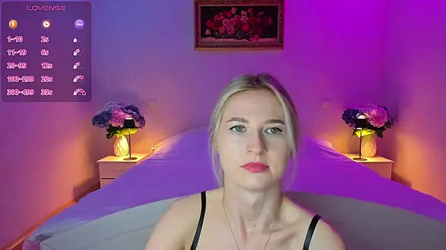 Julie_Blaze's Live XXX Chat