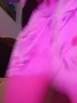 Quenn_Chiraz_Squirt Adlı Modelin Web Kamerası Şovu