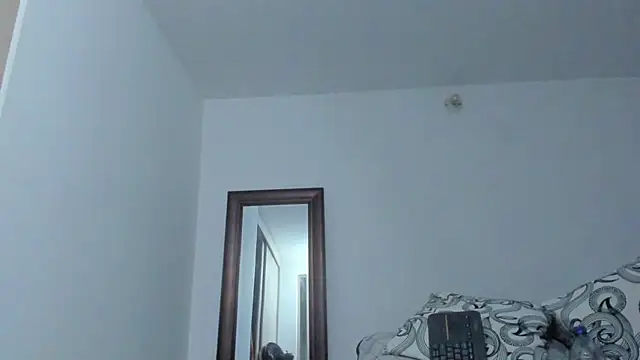KingLevi01 – Naživo XXX chat