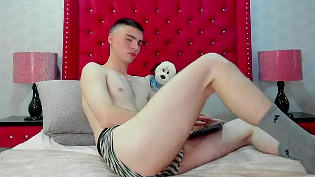 NickWild's Live XXX Chat