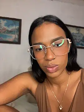 FlorSalvaje_'s Live XXX Chat