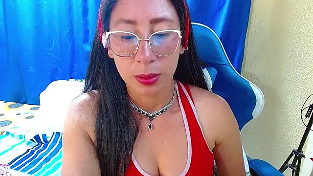 Gia_leinn's Live XXX Chat