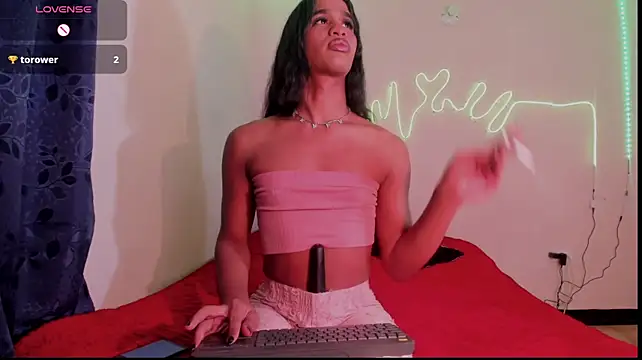 Czat XXX na żywo – Kathaa_Crawford_