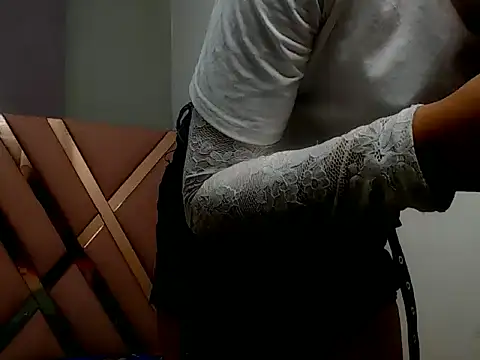 vaiolethts লাইভ XXX চ্যাট