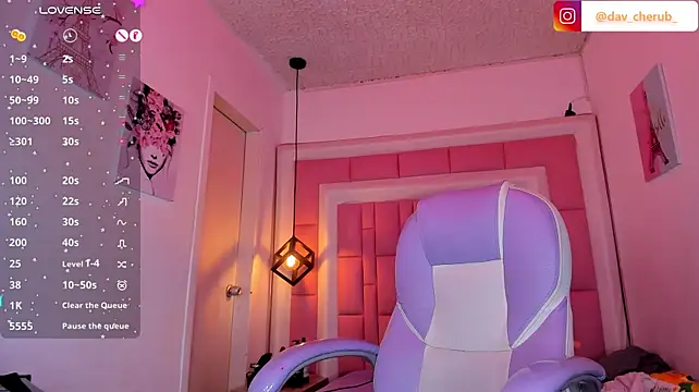 XXX chat uživo modela cherub_