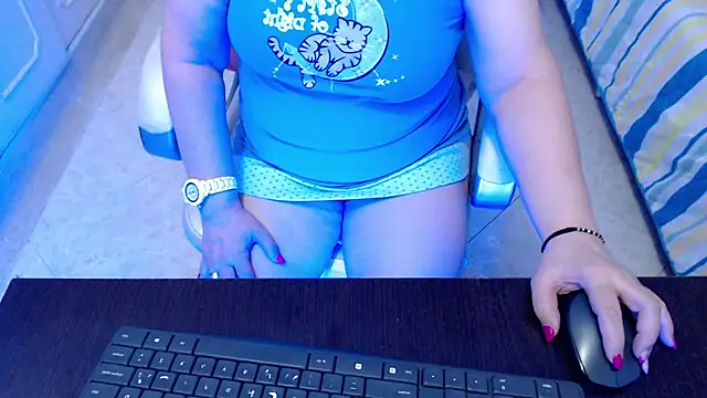 leonela_69 Chat XXX in diretta