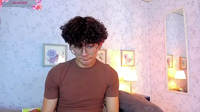 liam_twiink 라이브 XXX 채팅