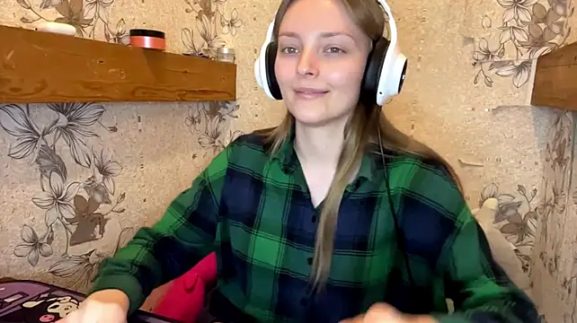 EmyMiu Live XXX-Chat