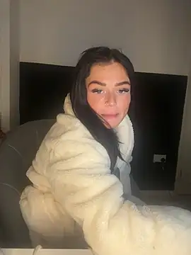 Czat XXX na żywo – FlirtyFoxyxx