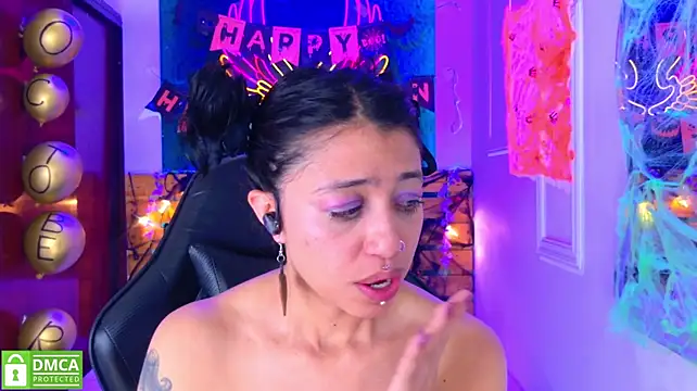 XXX chat uživo modela REDHOTTER_
