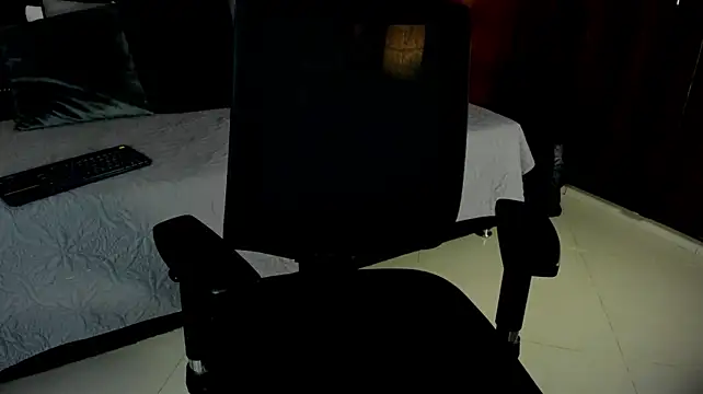 Živý XXX chat DilanMiller_