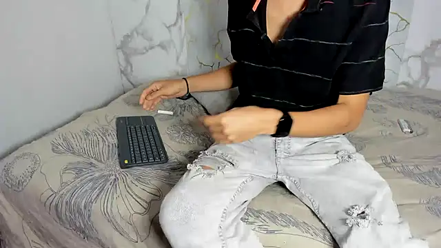 Chat XXX en directo de Alexander_hot_