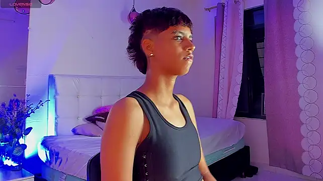 צ'אט XXX בשידור חי של marcus_ftm