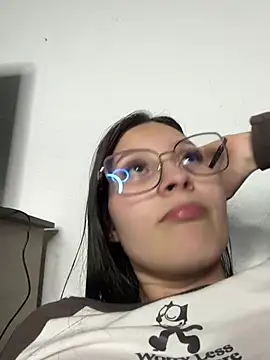 Chatroom XXX en direct de Destiny_A