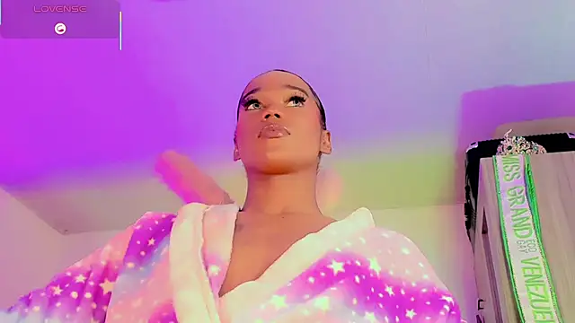 Webkamerová show naomy__xx