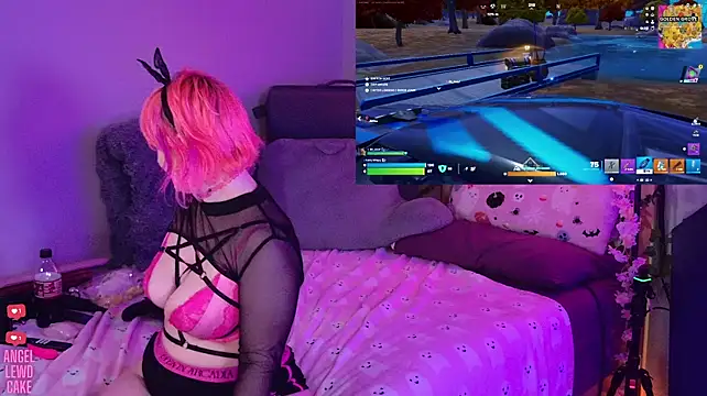Živý XXX chat Angel-Lewd-Cake