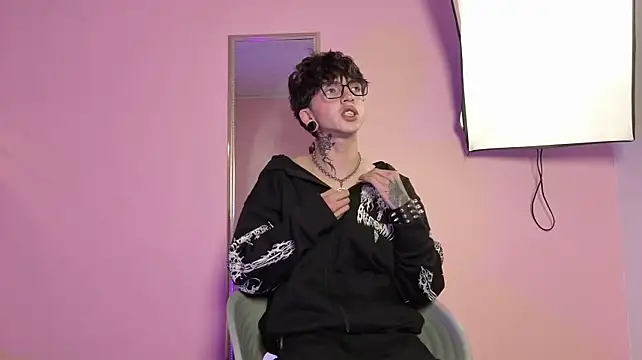 axel_nocturne live XXX chat