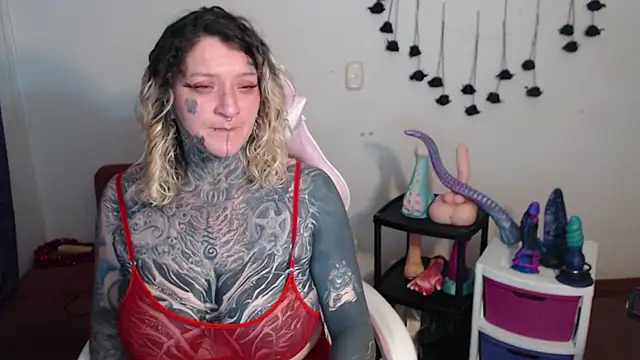 SLOPPYTITSS XXX чат на живо