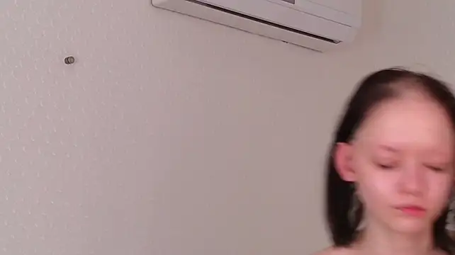 XXX chat uživo modela WeksaMur