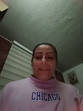 Chat +18 de maynor_1998 ao vivo