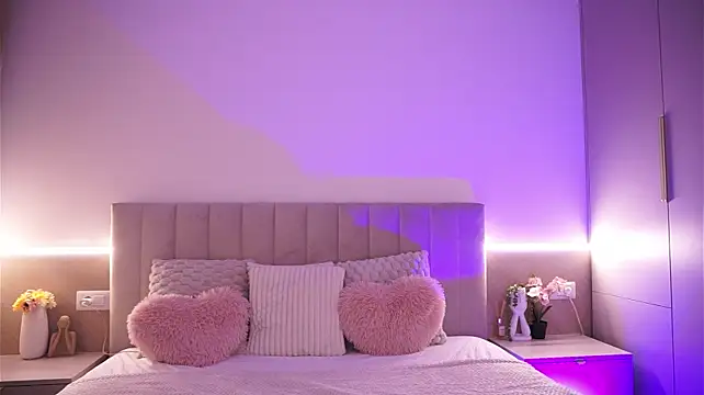 LaraAnnee's Live XXX Chat