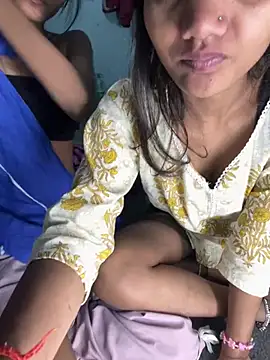 Ex_ppriya live XXX chat