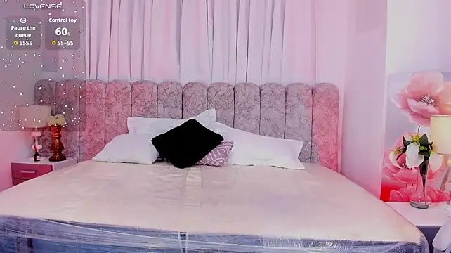 Chatroom XXX en direct de aryaa__