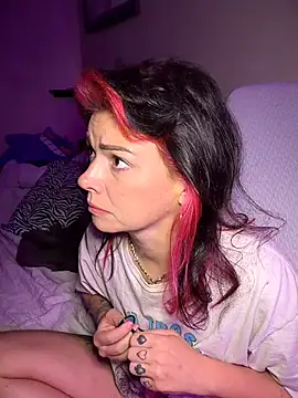 צ'אט XXX בשידור חי של MarlaFknSinger