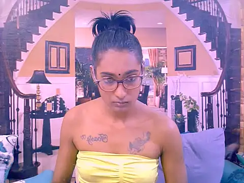 IndianRebel4u2Luv's Live XXX Chat