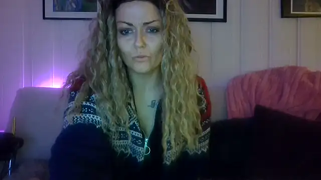 Chatroom XXX en direct de MyManCave
