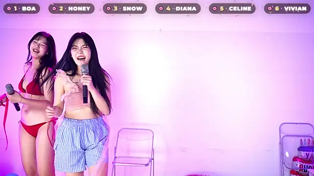 Honeyy-Angel's Live Chat Room