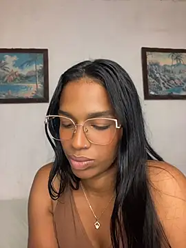 Chat XXX ao vivo de FlorSalvaje_