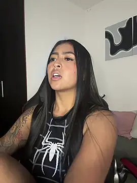 แชท XXX สดของ meganjames1