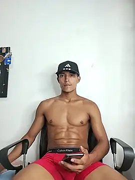 Demiansteven444 现场XXX聊天