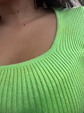 Sara-Castillo Obrolan Langsung XXX