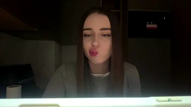 Czat XXX na żywo – dianaluves1