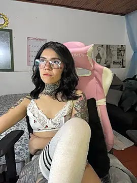 XXX chat uživo modela Lunai_gh
